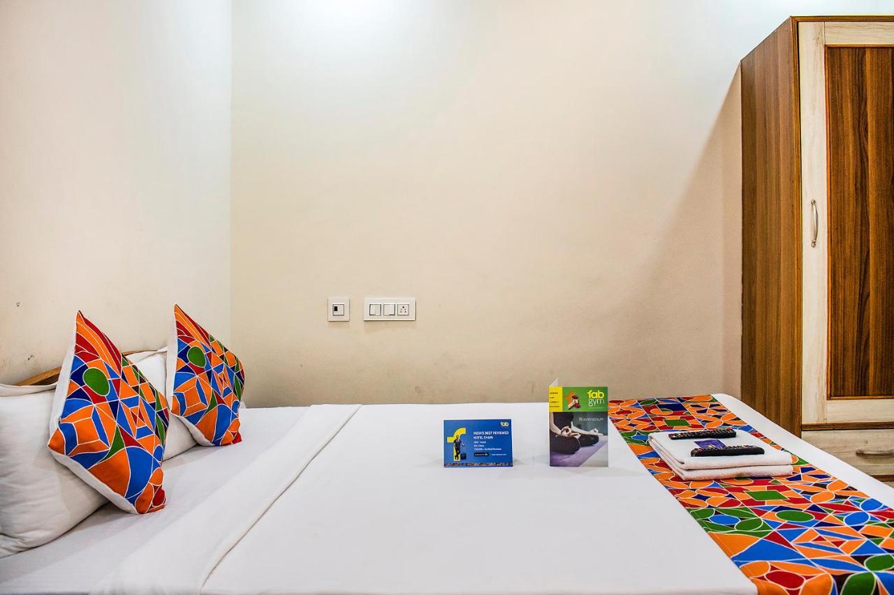 Fabexpress Sri Lakshmi Deluxe Sivarampalli Hotel Hyderabad Exterior photo